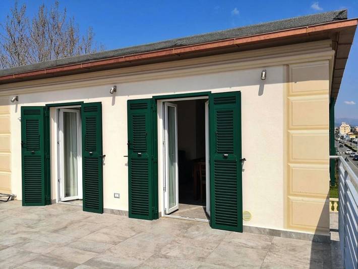 Ferienwohnung für 5 Personen, mit Balkon und Terrasse sowie Ausblick in Savona - 4