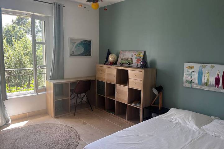 Location de vacances pour 8 personnes, avec jardin à Pourrières - 4