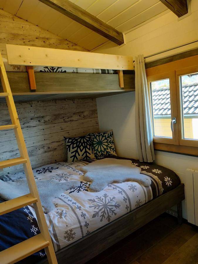 Gîte pour 5 personnes, avec sauna ainsi que vue et jardin, animaux acceptés à Viuz-en-Sallaz - 4