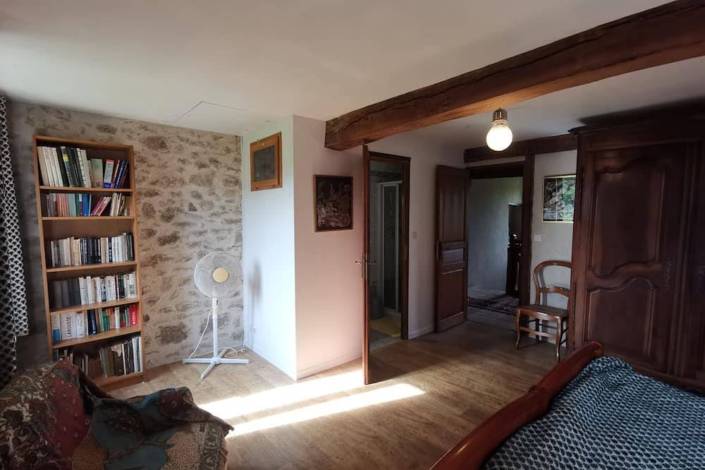 Das Haus von Anjali in Morvan in Saint-Martin-du-Puy, Naturpark Morvan