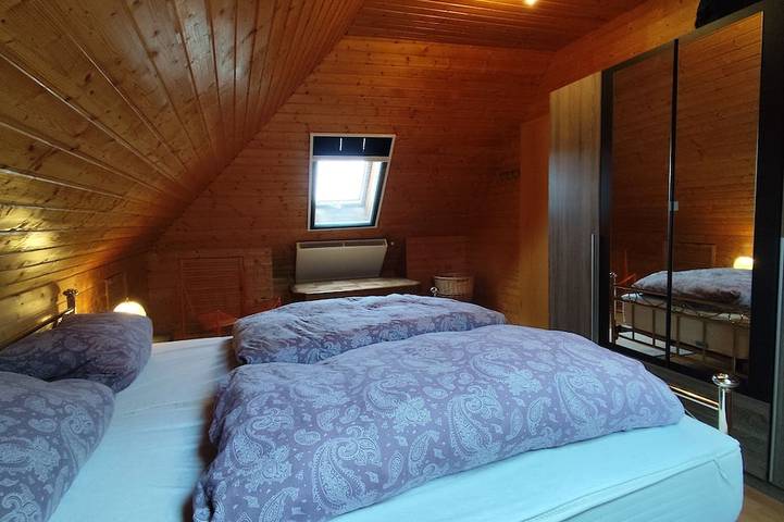 Ferienhaus für Familien/Gruppen mit 2xsauna, Ofen und großem Garten mit Grill in Barchfeld-Immelborn, Werratal