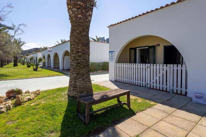Bungalow für 4 Personen, mit Garten und Ausblick sowie Pool und Kinderpool, mit Haustier in den Abruzzen - 2