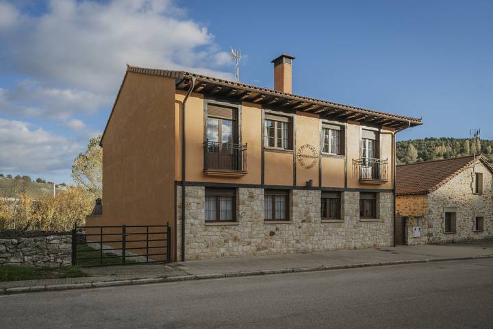 Casa rural para 10 personas en Hontoria del Pinar