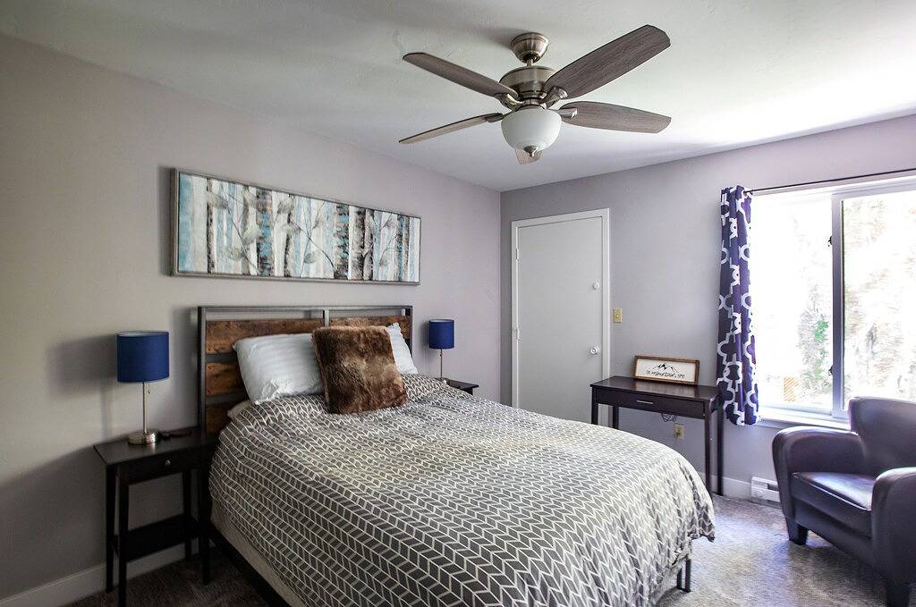 Ganze Wohnung, Remodeled 3Br Avon Condo, Pool, Hot Tub, & Walking Distance to Gondola & Shops in Avon, Beaver Creek