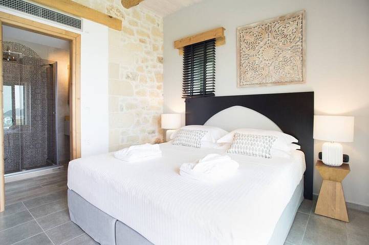 Location de vacances pour 6 personnes, avec jacuzzi et balcon ainsi que sauna et jardin dans Falasarna - 3