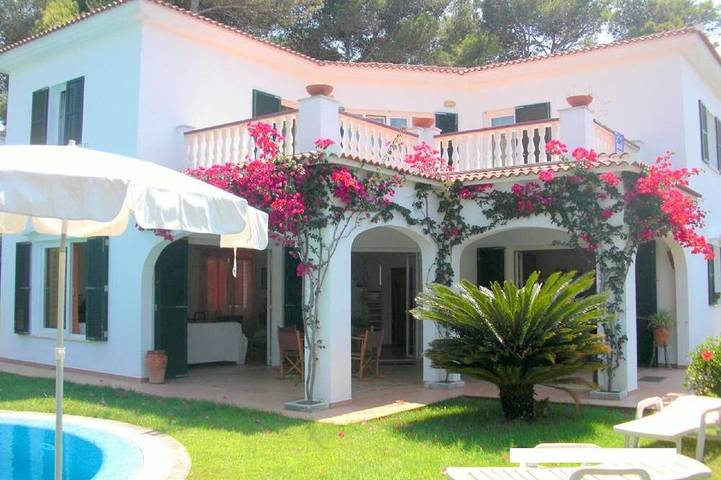 Villa for 9 people, with garden and terrace - 1