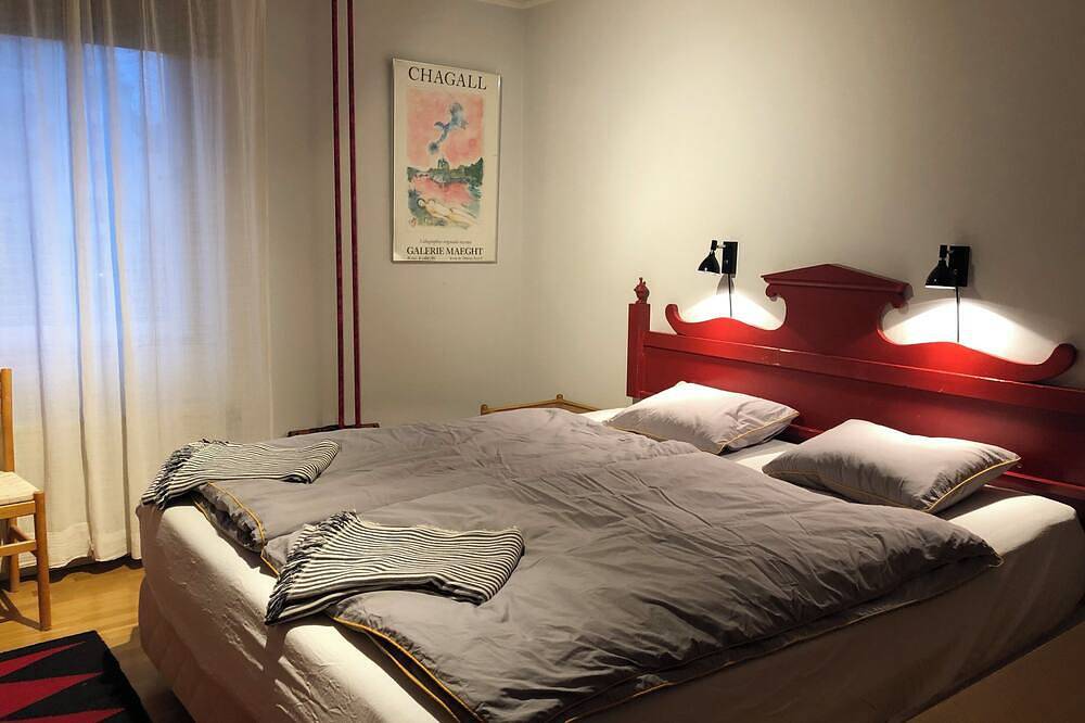 Apartamento entero, Apartamento luminoso y acogedor en una zona céntrica y popular junto a las principales ferias y eventos. in Estocolmo, Mar báltico sueco