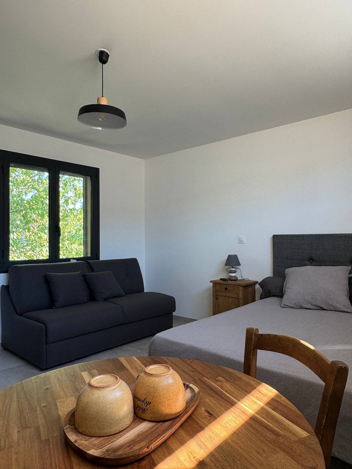 Studio entier, Studio dans une ferme, proche de la mer avec vue montagne, Wi-Fi et climatisation in Antisanti, Arrondissement de Corte