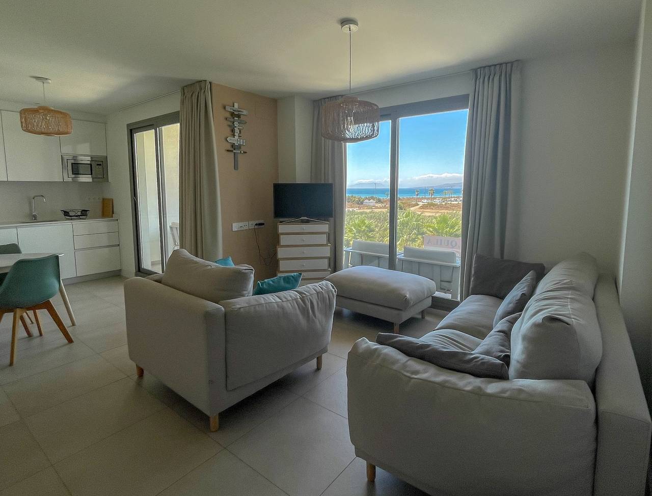 Entire apartment, Apartment 'Sunset Panorama' with Sea View, Wi-Fi and Air Conditioning in Torrox Costa, Torrox