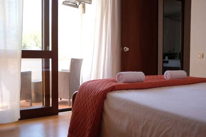 Ganze Wohnung, Walk to Marina, Relaxing Duplex in Central Location in Vilamoura, Quarteira