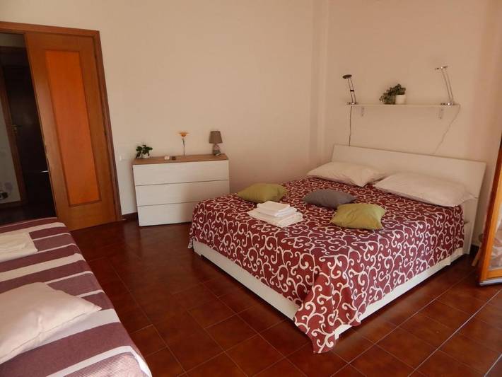 Alojamiento y desayuno para 2 personas, con terraza y vistas - 1