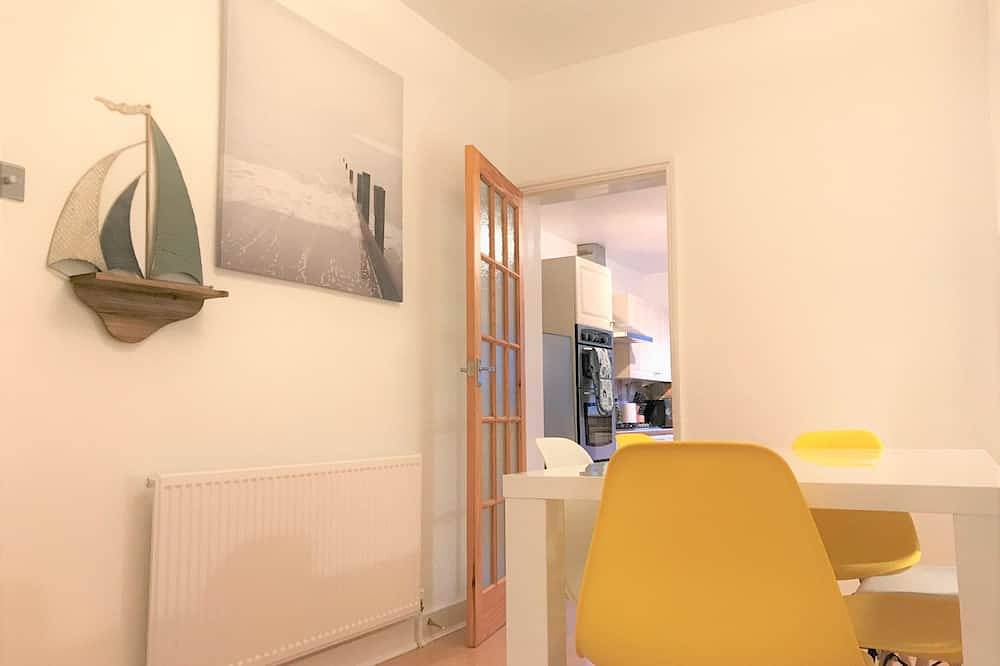 Apartamento entero, Apartamento-Baño Privado-Patio in Worthing, Sussex Occidental