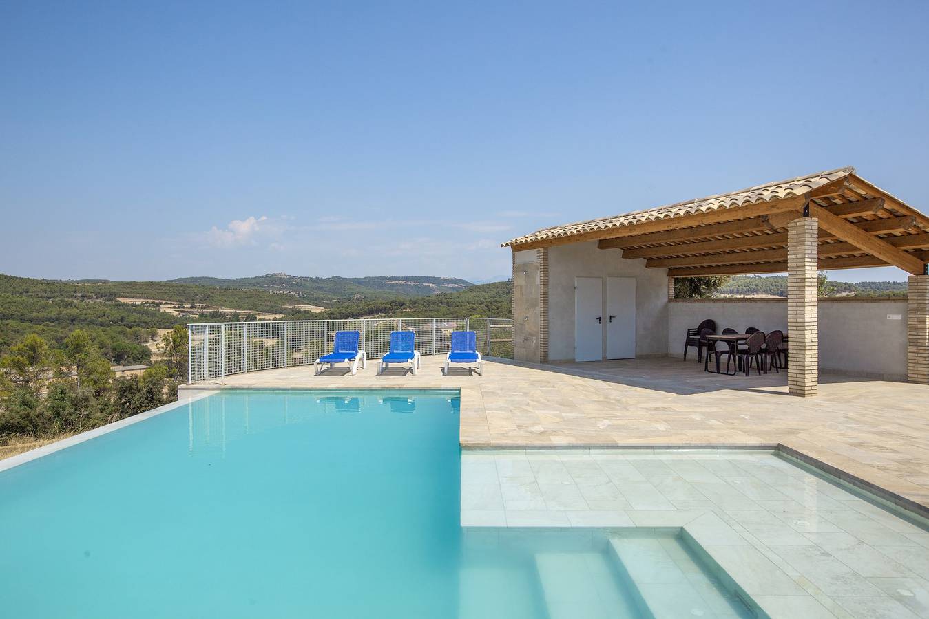 Casa Rural Cal Potret in Castellnou de Bages, Pla de Bages DO