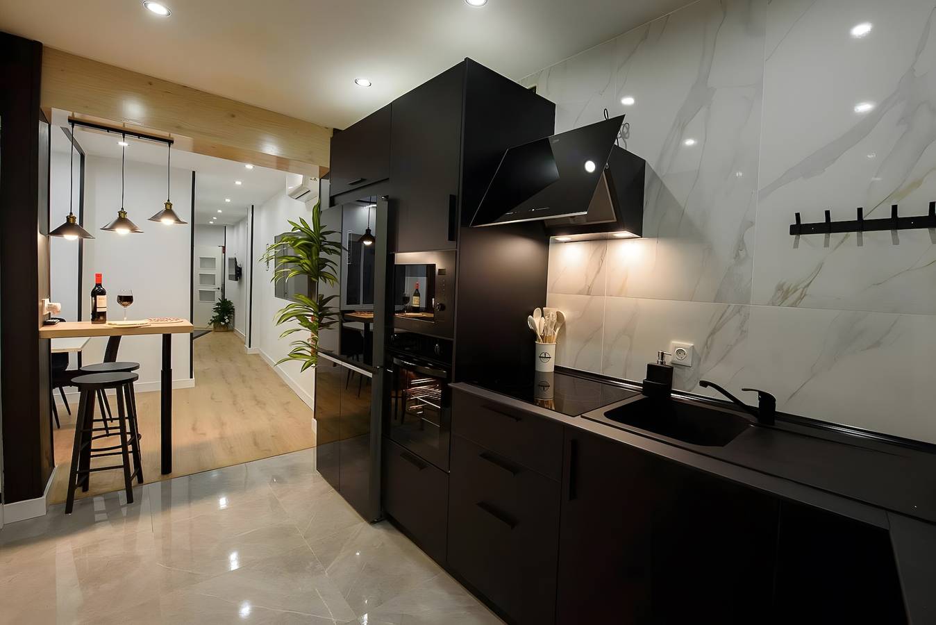 Ganze Wohnung, Schöne Sevilla Boutique – 2 Schlafzimmer, 7 Personen, Parkplatz in Dos Hermanas, Sevilla Provinz