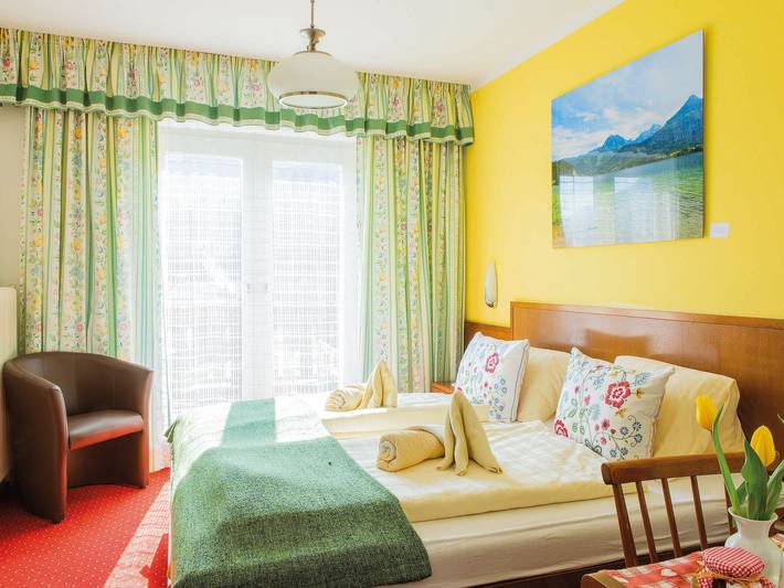 Hotel für 2 Personen, mit Balkon und Garten, kinderfreundlich in Strobl - 4