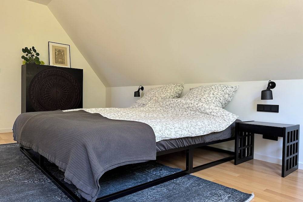 Moderne, ruhige Ferienwohnung mit Garten im Naturschutzgebiet Hülser Bruch in Krefeld, Niederrhein