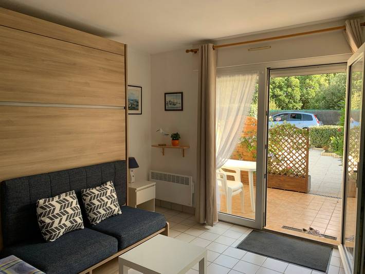 Gîte pour 4 personnes, avec piscine et terrasse dans Plage de la Govelle - 3