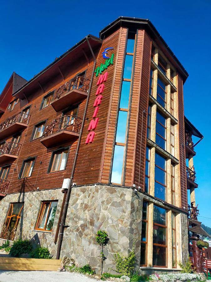 Hôtel pour 3 personnes, avec sauna et vue ainsi que piscine et terrasse