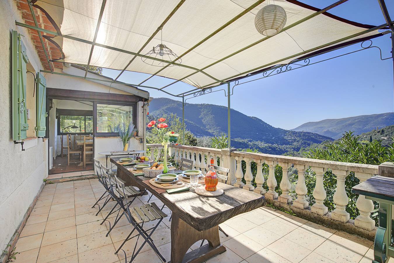 Villa Benni - Swimming pool mountain view in Levens, Nizza Region