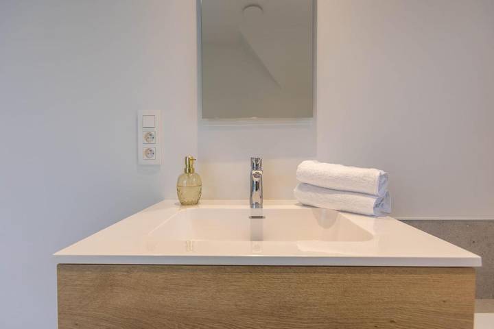 Location de vacances pour 18 personnes, avec jardin et sauna ainsi que vue et piscine, animaux acceptés dans Cockaifagne - 2