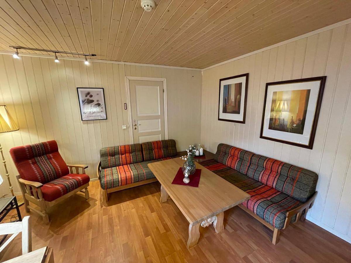 Ganze Wohnung, Two-Bedroom Apartment in Røros