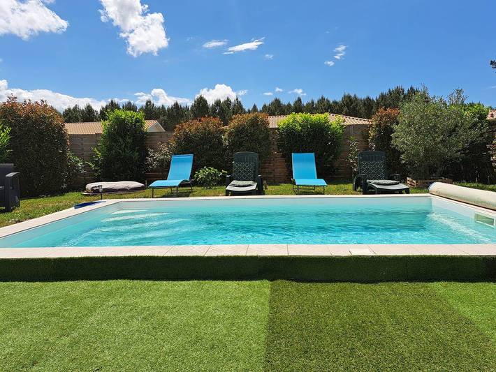 Location de vacances pour 5 personnes, avec terrasse ainsi que piscine et jardin à Linxe - 2