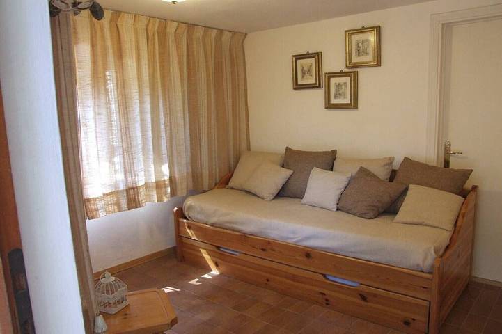 Casa vacanza per 3 persone, con giardino e piscina - 1