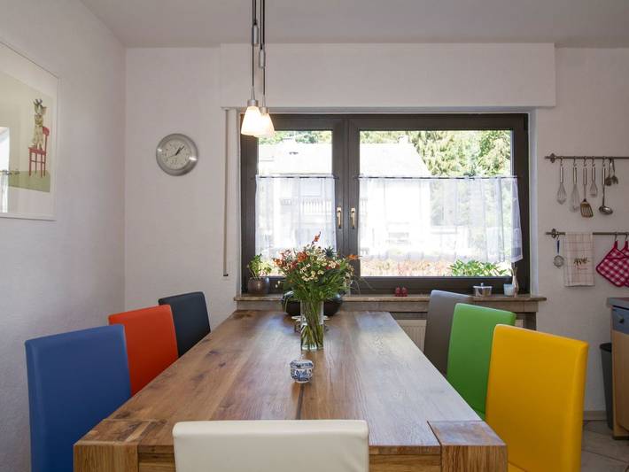 Ferienhaus für 10 Personen, mit Terrasse und Garten in Heimbach - 2