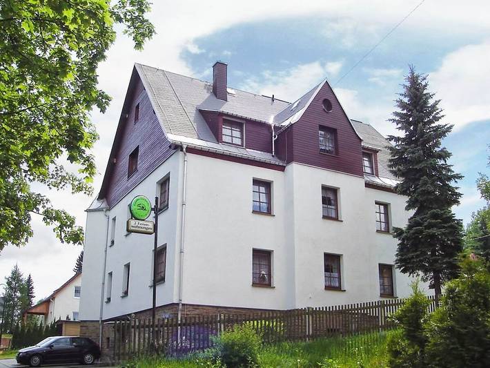 Ferienwohnung mit 1 Schlafzimmer in Bärenstein, Erzgebirge