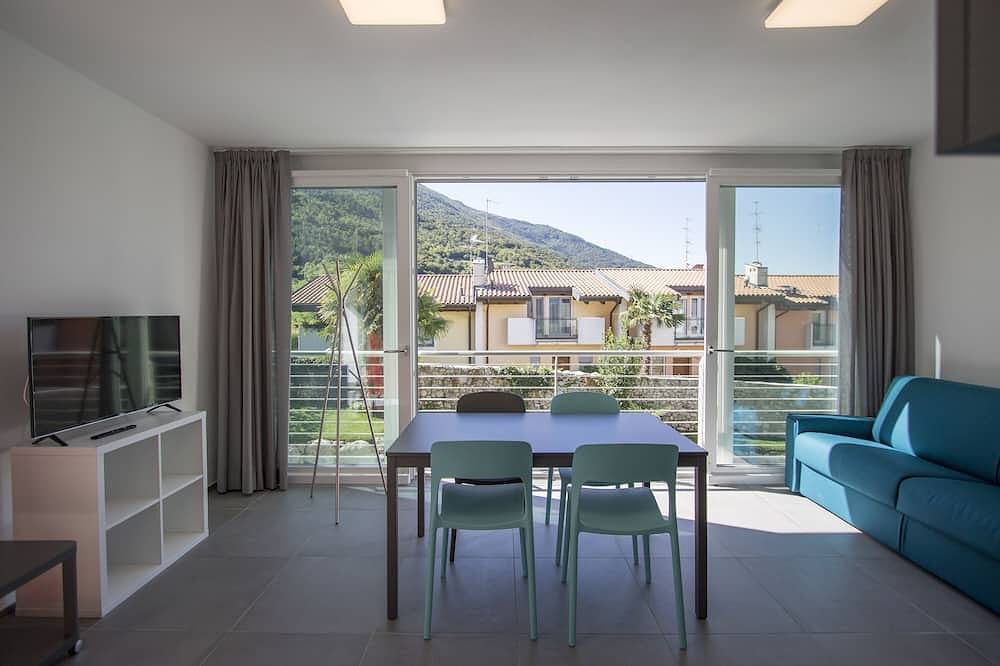 Entire apartment, Apartment with bay window in Bolognano (Arco), Arco