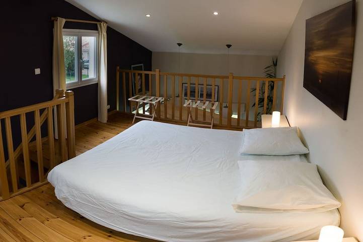 Location de vacances pour 6 personnes, avec Terrasse et Jardin à Vayres - 4