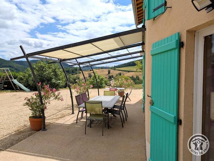 Gîte pour 6 personnes, avec piscine et terrasse à Cenves - 3