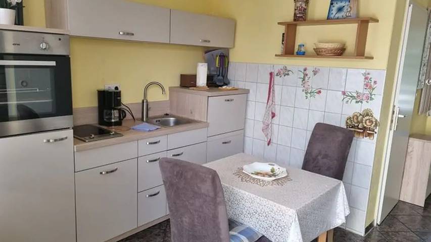 Bungalow für 3 Personen, mit Terrasse in Trassenheide