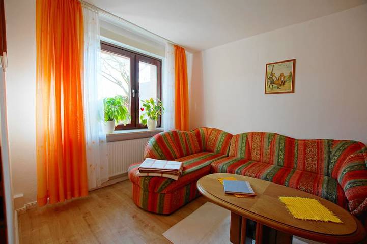 Ferienwohnung für 3 Personen, mit Garten und Terrasse in Lübeck (Stadt) - 4