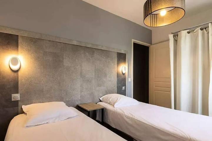 Location de vacances pour 6 personnes, avec terrasse à La Bastide-Clairence