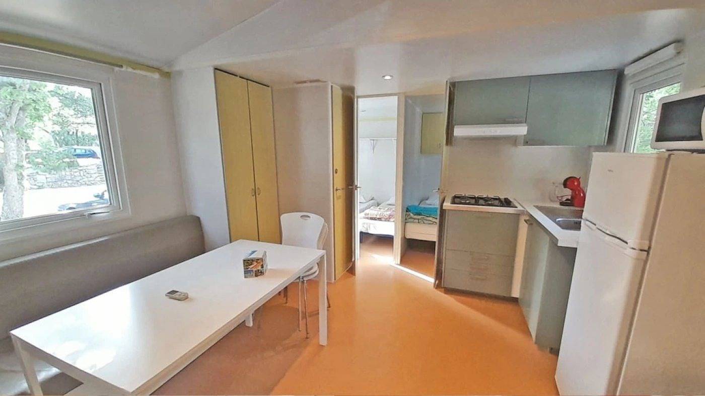 Zecamping 3* mobil-home clim 32m2 8 pers in Bauduen, Brignoles Region