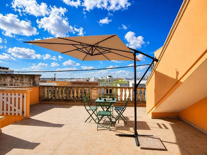 Casa vacanza per 4 persone, con terrazza, con animali domestici a Marittima