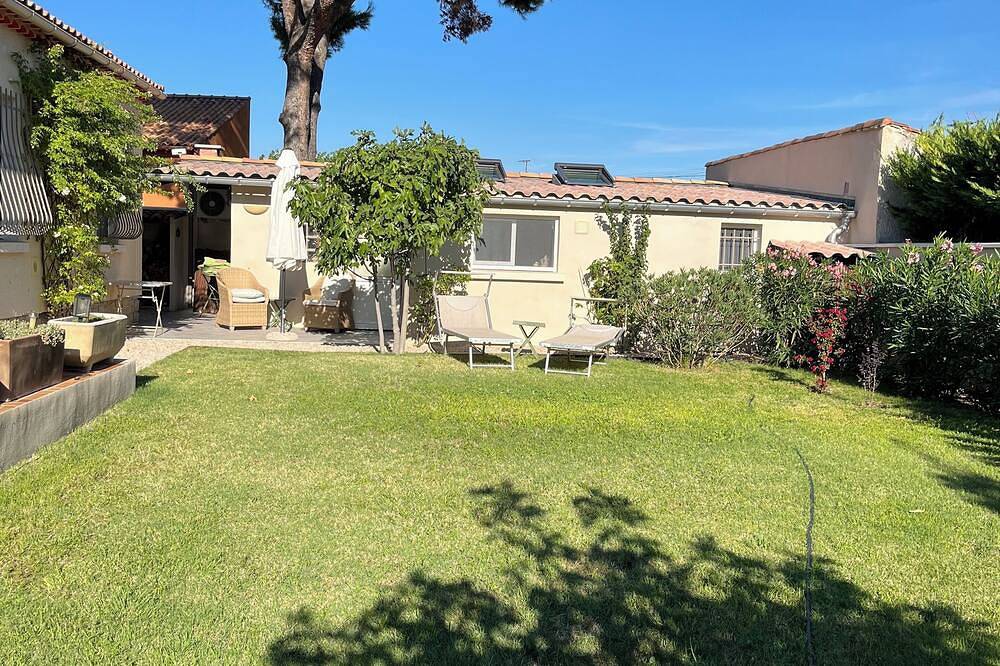 Appartement De Vacances pour 2 Personnes dans Carpentras, Provence