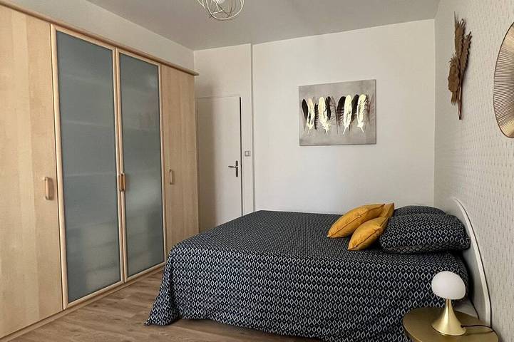 Location de vacances pour 6 personnes, avec jacuzzi et jardin à Saint-Georges-lès-Baillargeaux - 4