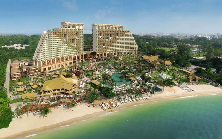 Bungalow für 10 Personen, mit Terrasse und Sauna sowie Whirlpool in Pattaya