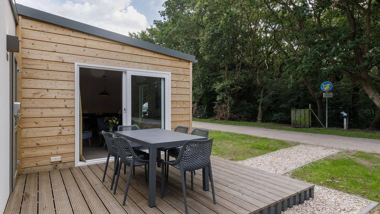 Vacation house for 6 people with terrace in Kijkduin, Den Haag