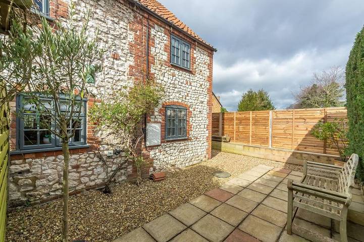 Cottage for 6 people, with garden, with pets in Thornham