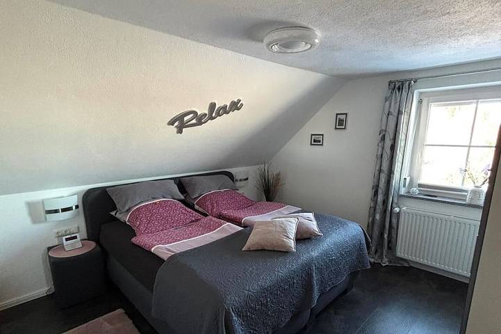 Ganze Wohnung, Ferienwohnung „Landglück“ - gemütliche naturnahe Ferienwohnung in Oberbayern in Denklingen, Romantische Straße