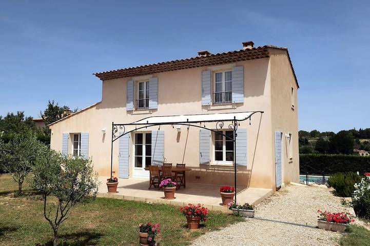 Villa for 6 people, with garden - 1