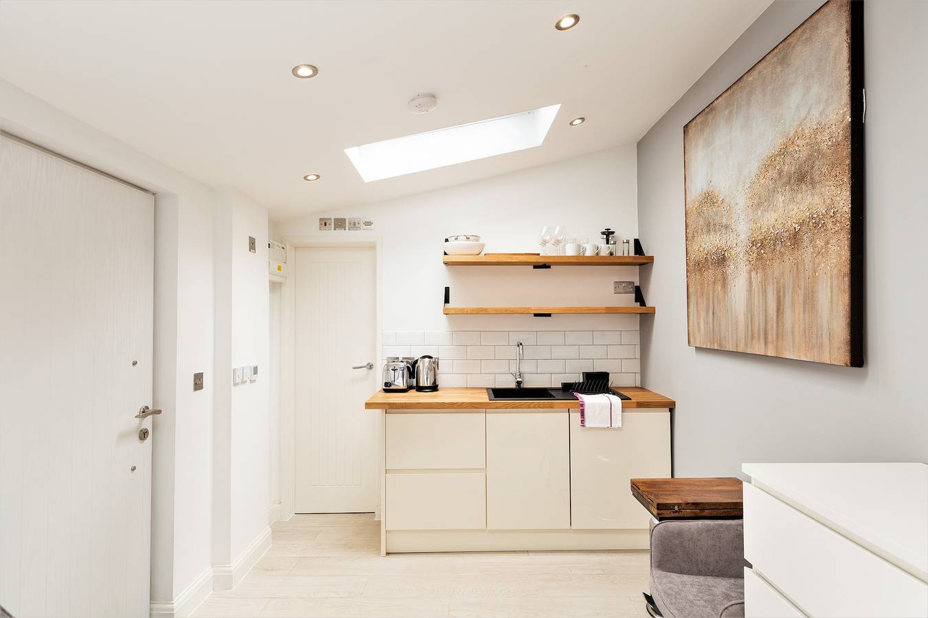 Your Apartment | Bristol The Nook in Bristol, South West England