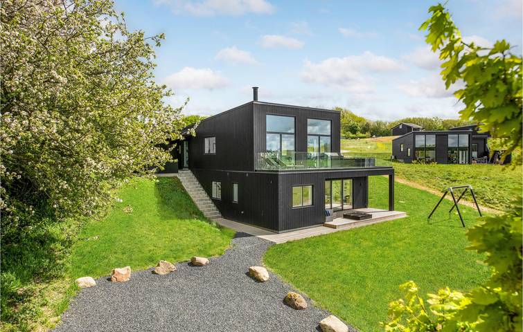 Ferienhaus für 8 Personen mit Terrasse in Løjt, Apenrade