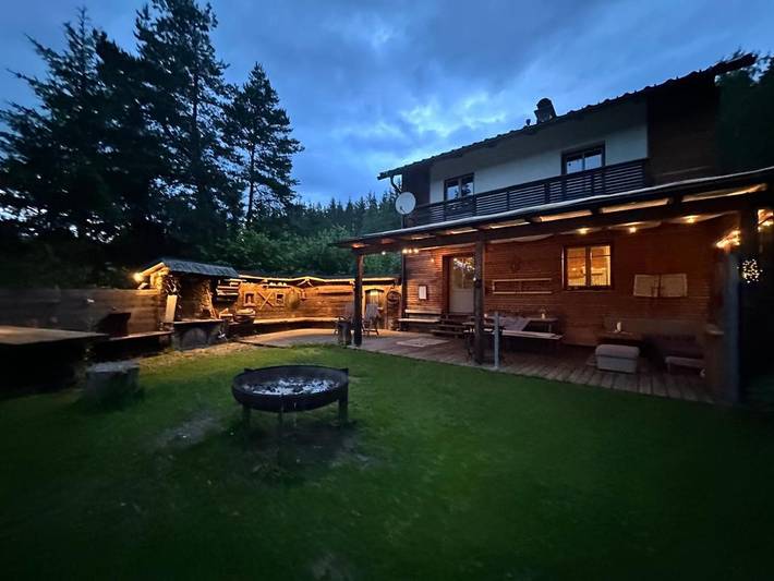 Ferienhaus für 10 Personen, mit Garten und Ausblick sowie Sauna