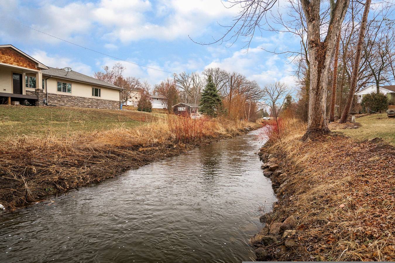 Bassett Creek Retreat in Hennepin County