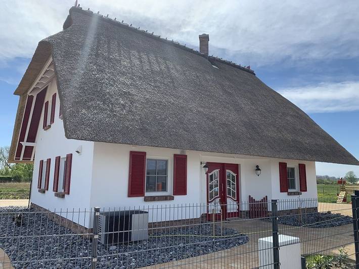 Ferienhaus für 8 Personen, mit Terrasse und Garten sowie Sauna in Poseritz