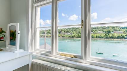 Cottage for 7 People in Menai Bridge, Isle of Anglesey, Photo 2